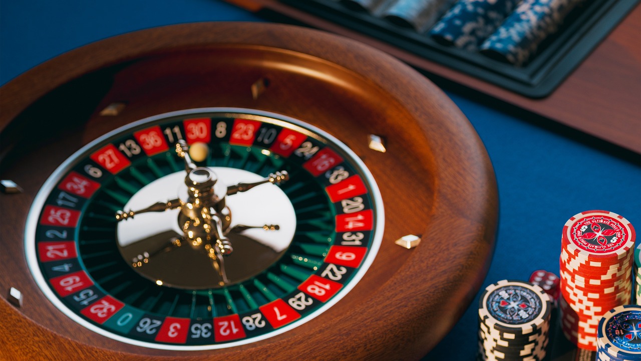 american roulette wheel